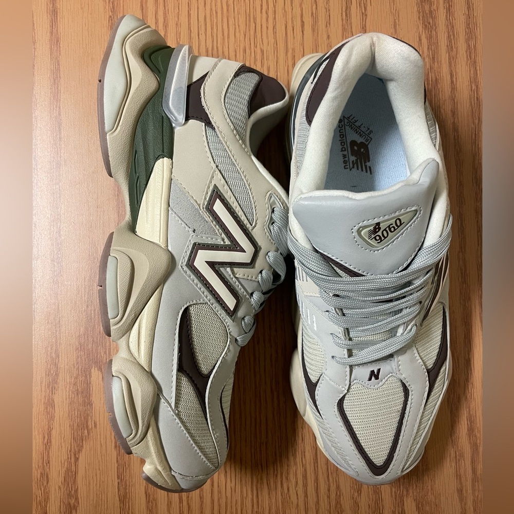 New Balance 9060